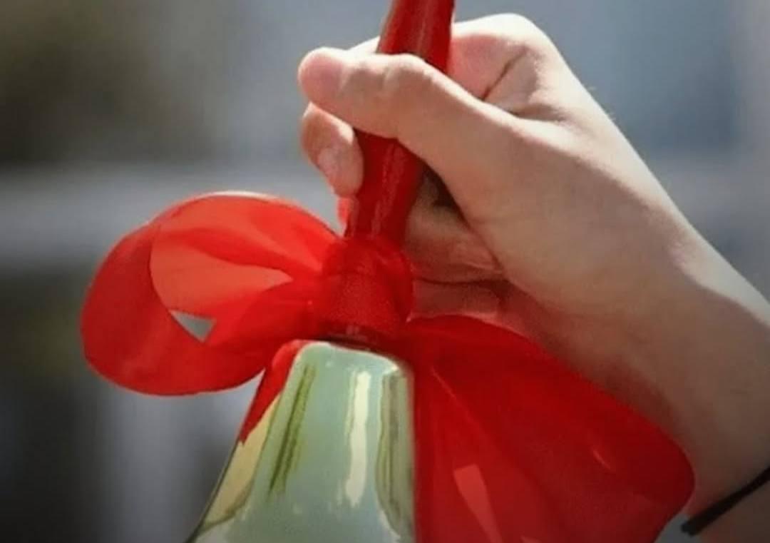 В школах Кыргызстана сегодня прозвучит последний звонок&nbsp;